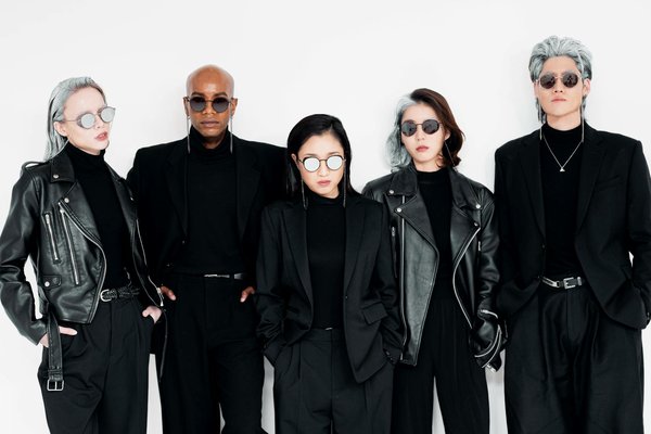 Tout savoir sur le piercing oreille : styles et soins essentiels